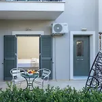 Urban Break 1 شقة أرغوستولي